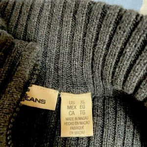 DKNY womens sweater L